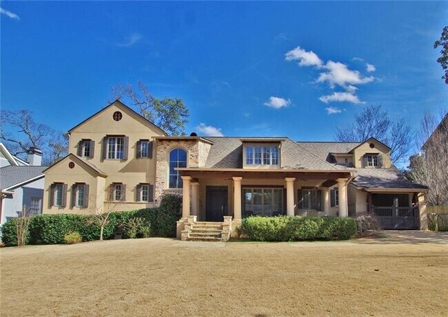 Foto del edificio - 1635 Friar Tuck Rd NE