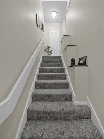 Building Photo - 2201 Wolf St