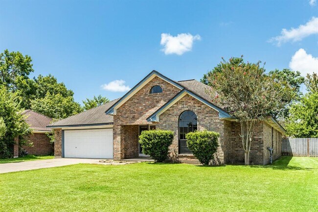 Foto del edificio - 114 Bumelia St