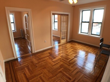 Foto principal - 153 32nd St