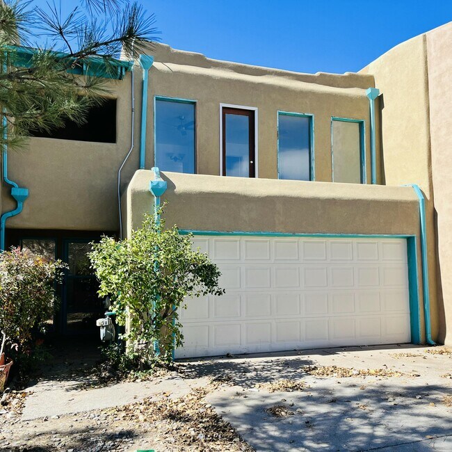 Building Photo - 3009 Estrella Brillante St NW