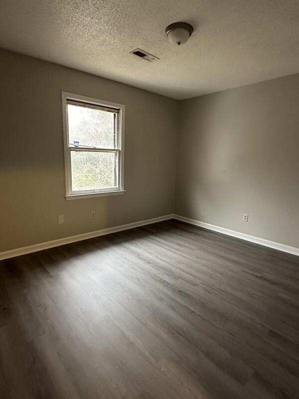 Foto del edificio - 4414 Bonnell Dr NW