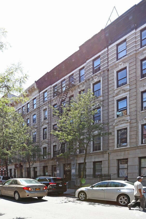 Primary Photo - 530 W 152nd St