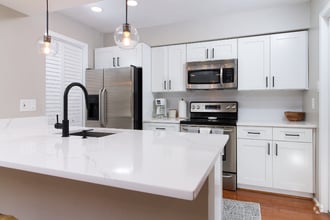 Building Photo - 3312 Wyndham Cir