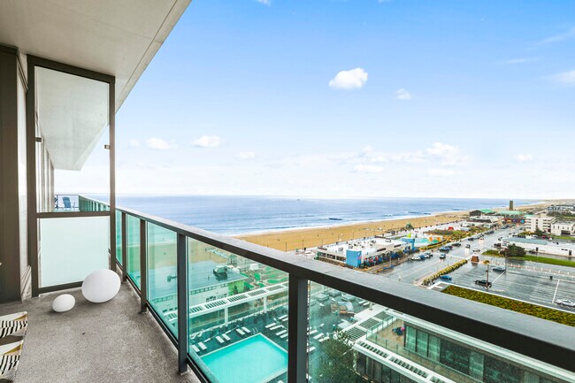 Foto del edificio - 1101 N Ocean Ave