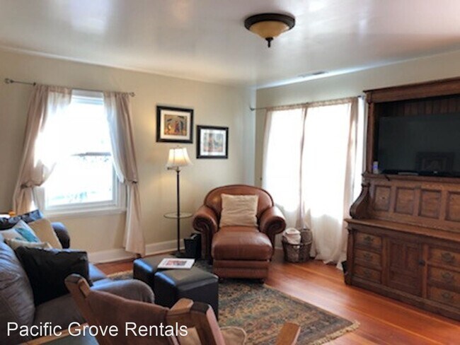 Foto del edificio - 2 br, 1 bath House - 722 Laurel Avenue