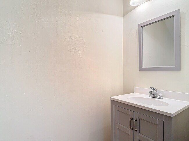 Building Photo - 9705 Heatherstone River Ct