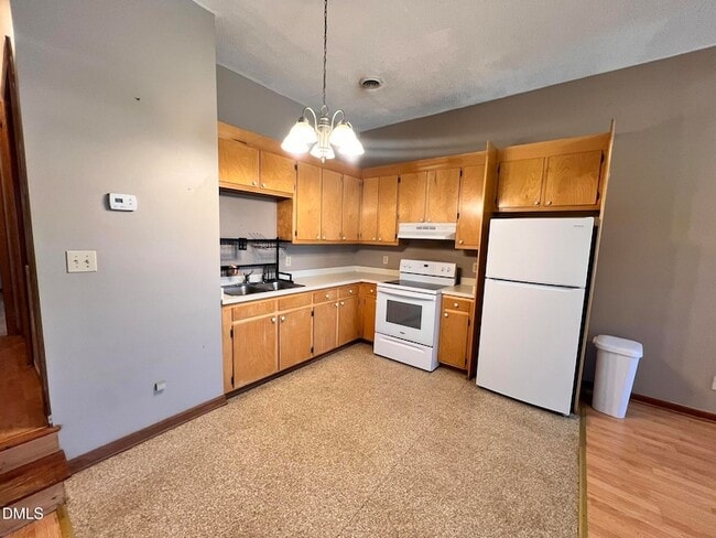 Building Photo - 4921 Fairground Rd