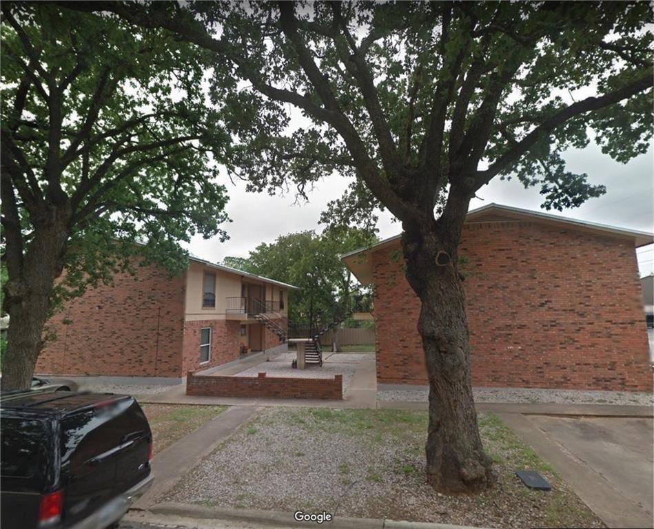 Primary Photo - 210 N Vanderveer St