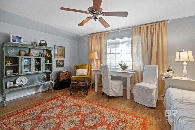 Foto del edificio - 20971 Bishop Rd