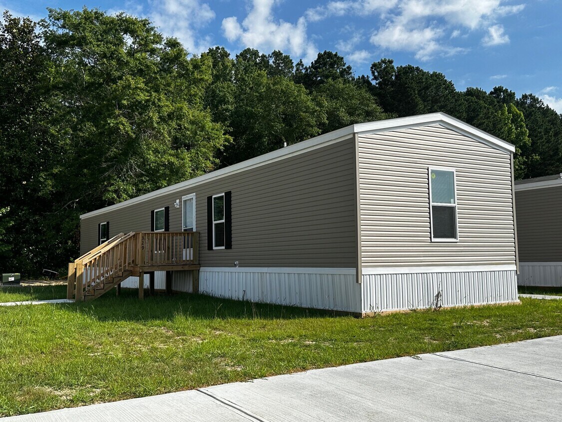 Primary Photo - 329 Jacobs Way