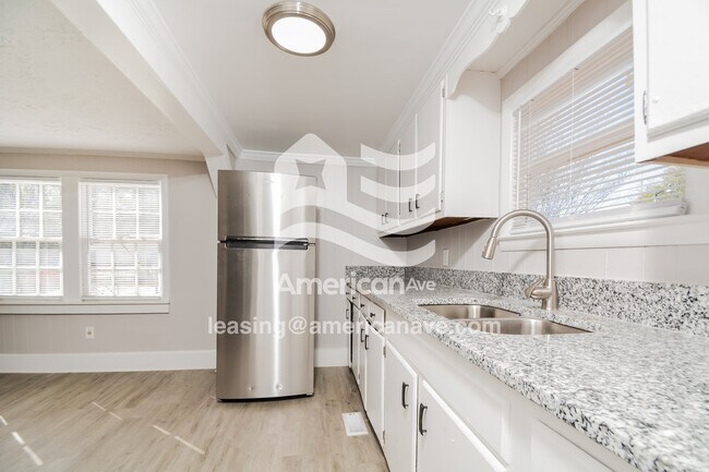 Foto del edificio - 1426 Hamlet St