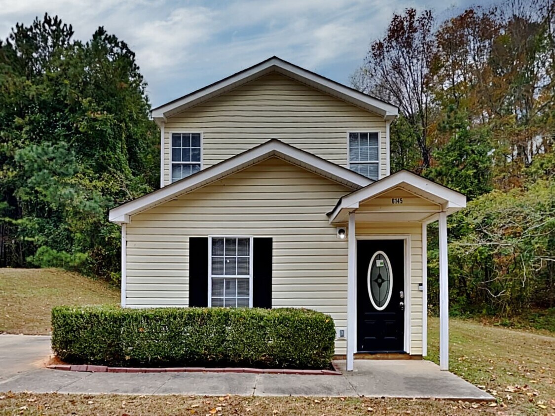 6145 Forrest Ave House Rental in Union City, GA