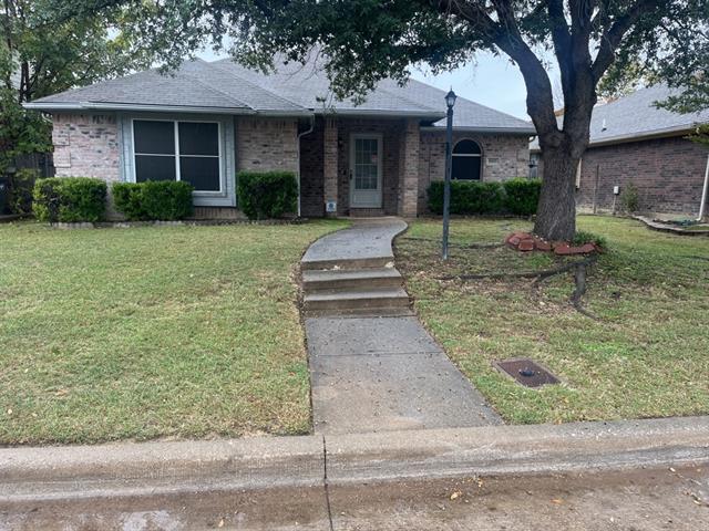 Foto principal - 6909 Indiana Ave