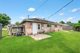 Building Photo - 7303 Housman