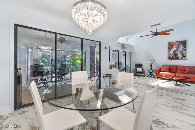 Foto del edificio - 4018 Crayton Rd