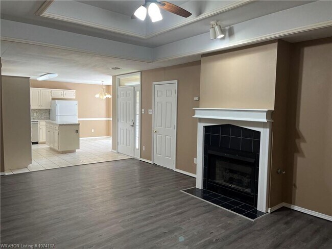Building Photo - 9024 S 28th St