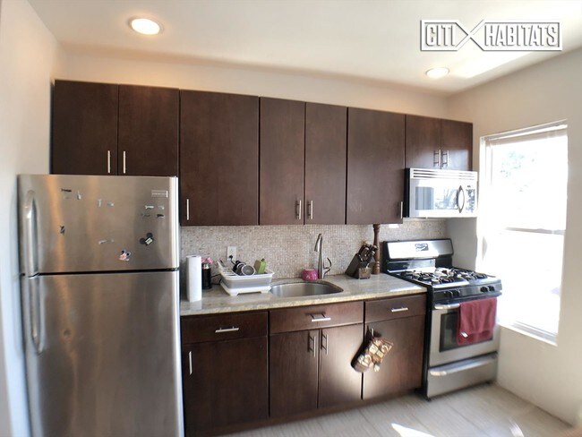 Foto del edificio - 1010 Hancock St