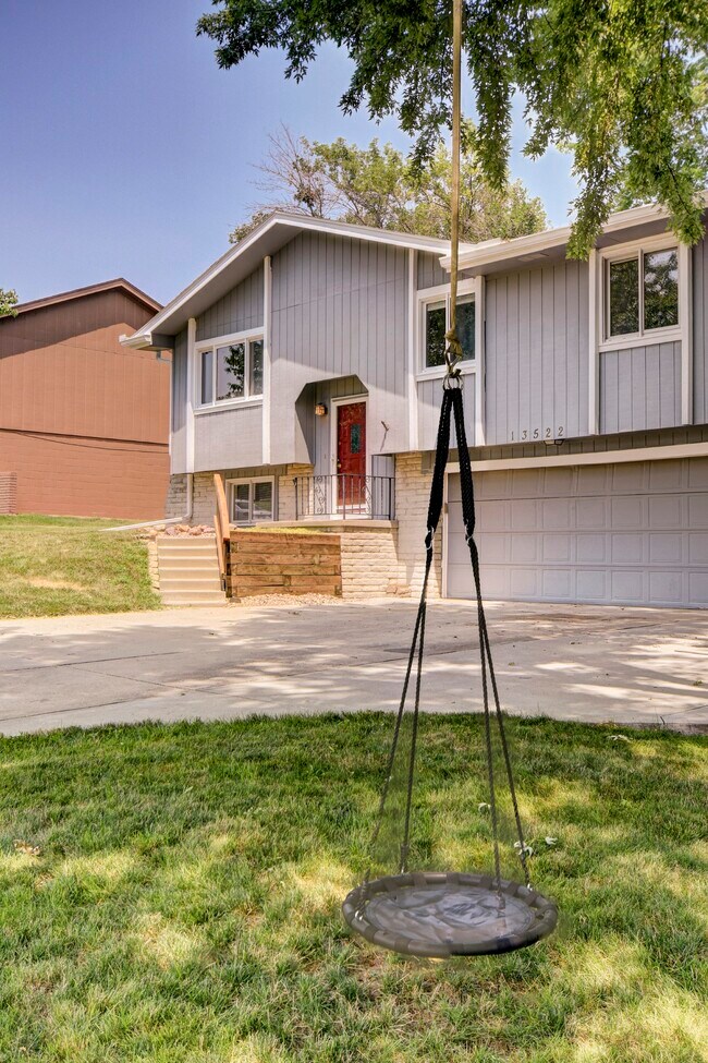 Building Photo - 13522 Birchwood Ave