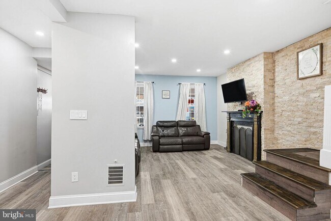 Foto del edificio - 616 Greenway Ave