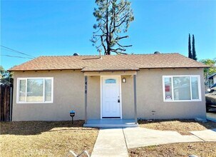 Building Photo - 1418 Clay St