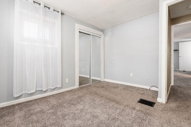 Foto del edificio - 943 Curtis St
