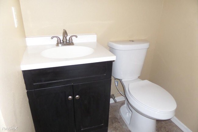 Building Photo - 3 br, 3 bath House - 149 Paradise Island Dr