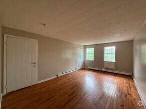 Building Photo - 106 Angel Dr