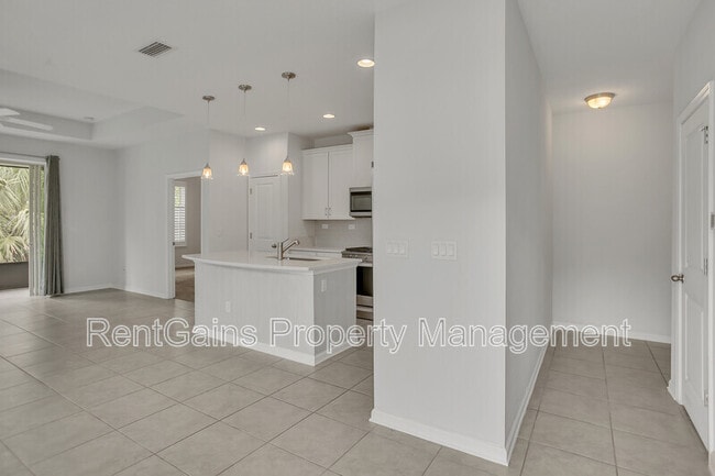 Building Photo - 133 Leeward Island Dr