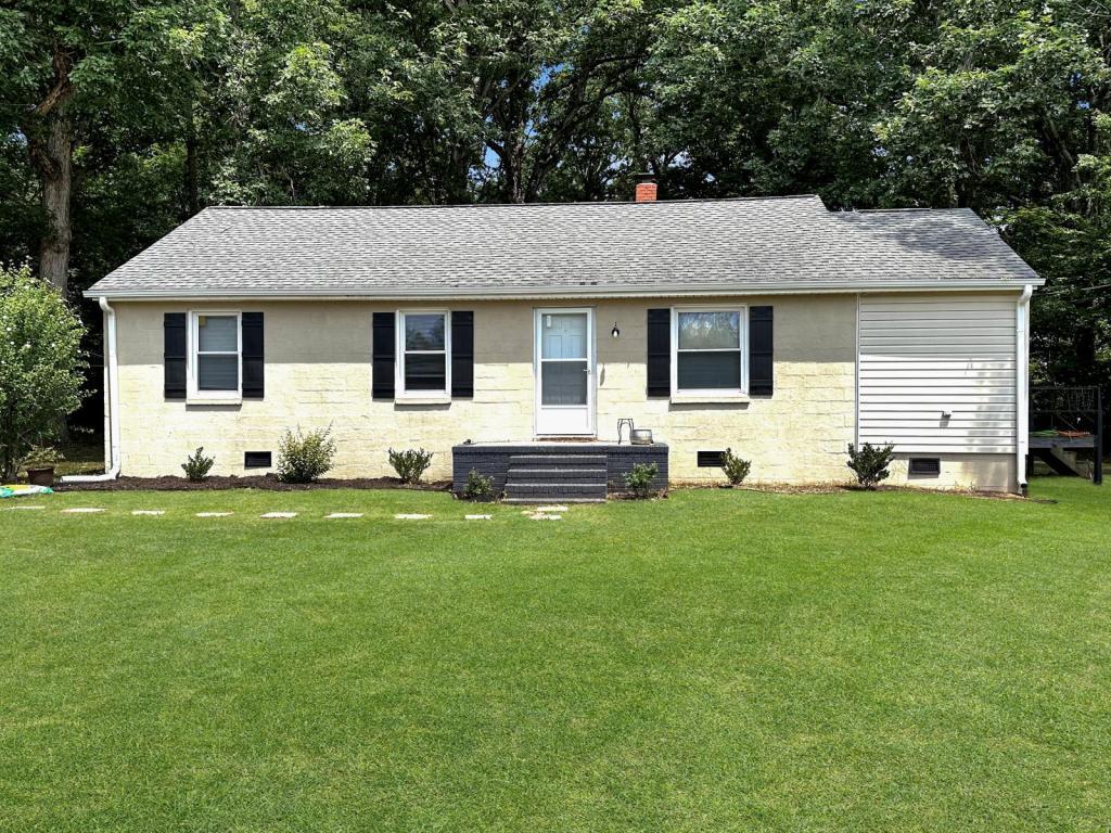 Primary Photo - 5907 Appomattox Rd