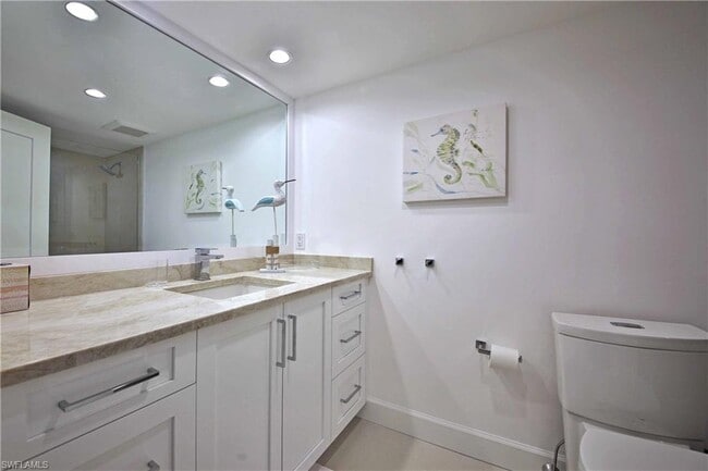 Building Photo - 9517 Gulf Shore Dr