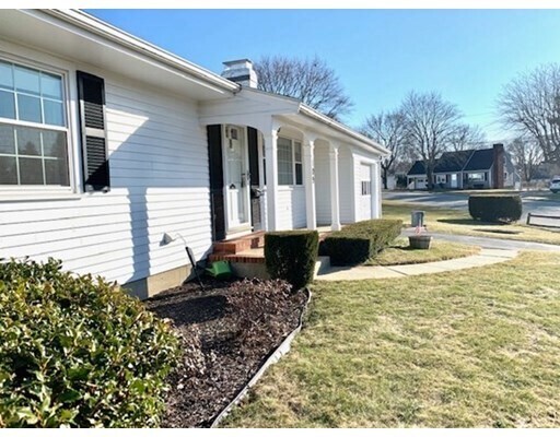 Building Photo - 109 Raven Rd