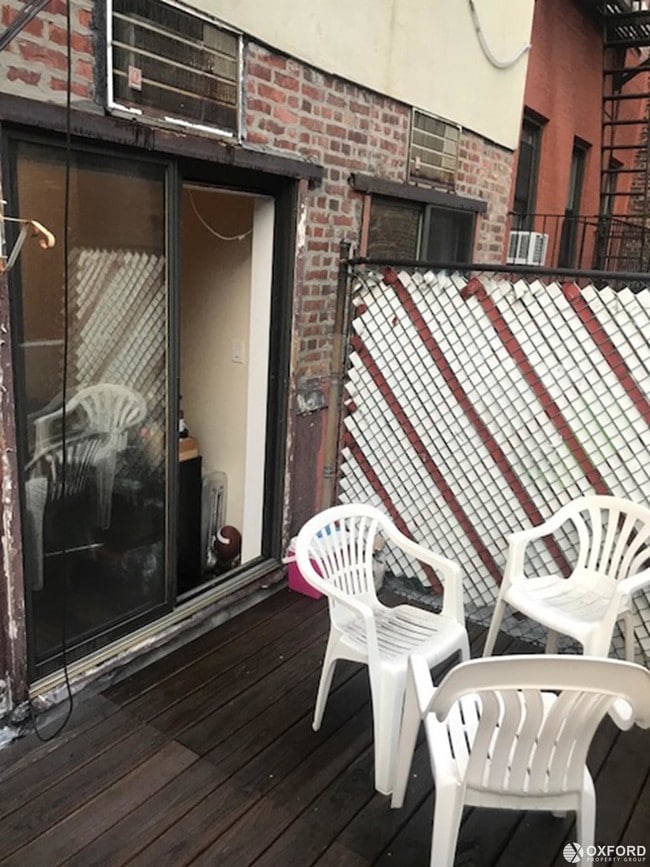 Foto del edificio - 304 East 78th Street