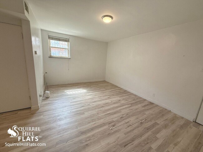 Foto del edificio - 5710 Phillips Ave