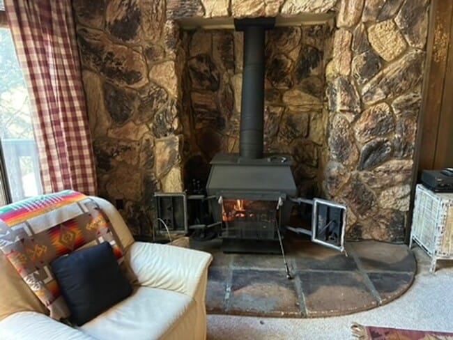Foto del edificio - Ski Lease in Tahoe Donner- $2900 plus utilities