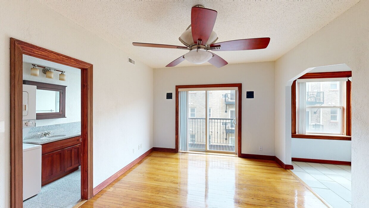 Photo - Gallery Central West End Apartments