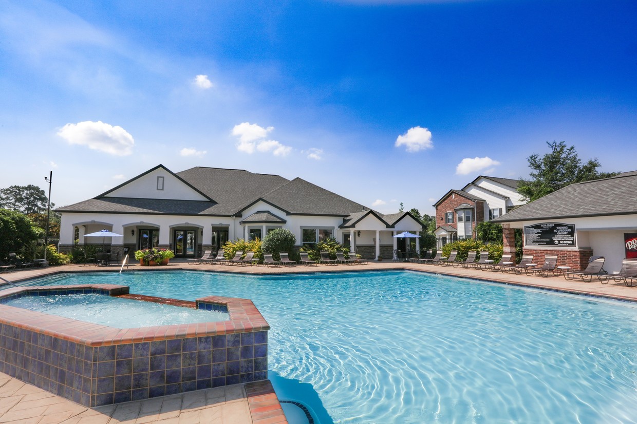 Piscina - Villas at Cypresswood Apartments