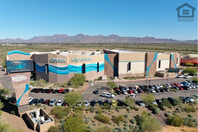 Foto del edificio - 2Bed/2Bath Townhouse in North Scottsdale! Ready for Immediate Move-In! -- 2 CAR GARAGE!