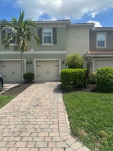 Building Photo - 12523 Hammock Cove Blvd