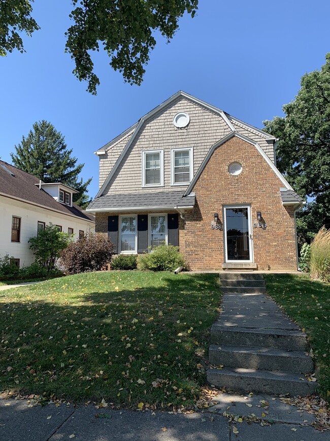 Building Photo - 963 N 70th St