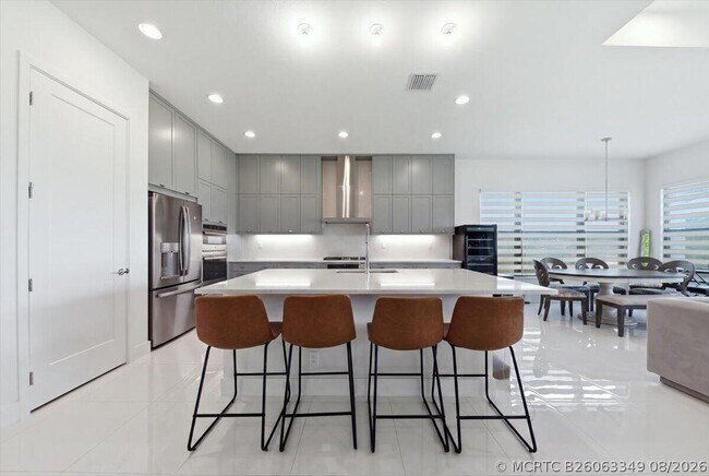 Foto del edificio - 8597 Crystal Downs Ave
