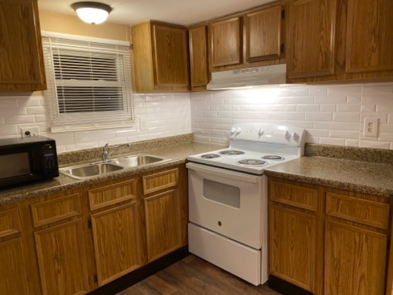 Photo - 833 Lovell Rd