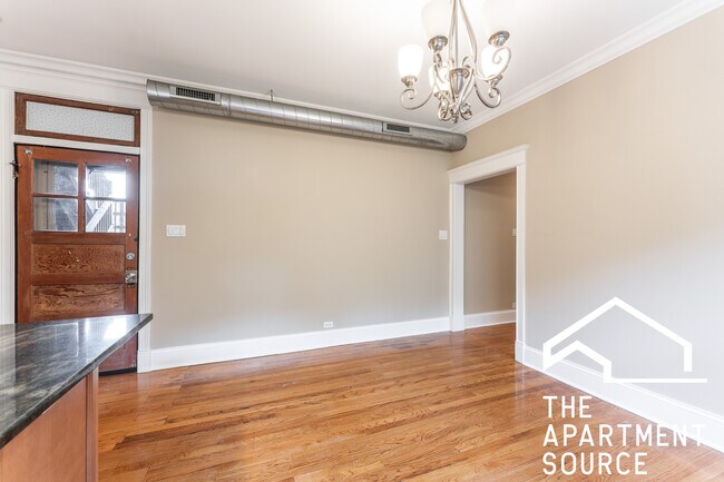 Foto del edificio - 4957 N Drake Ave