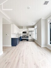 Building Photo - 157 Everett St