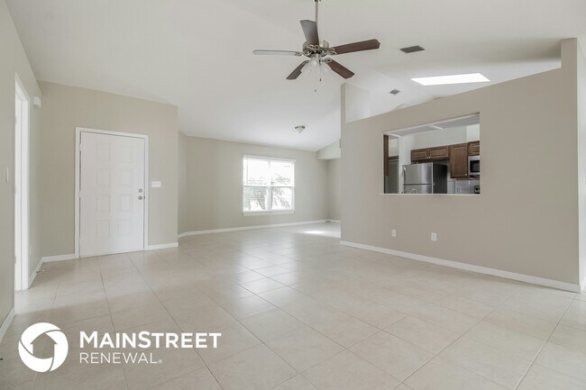 Foto del edificio - 370 Dandurand St SW