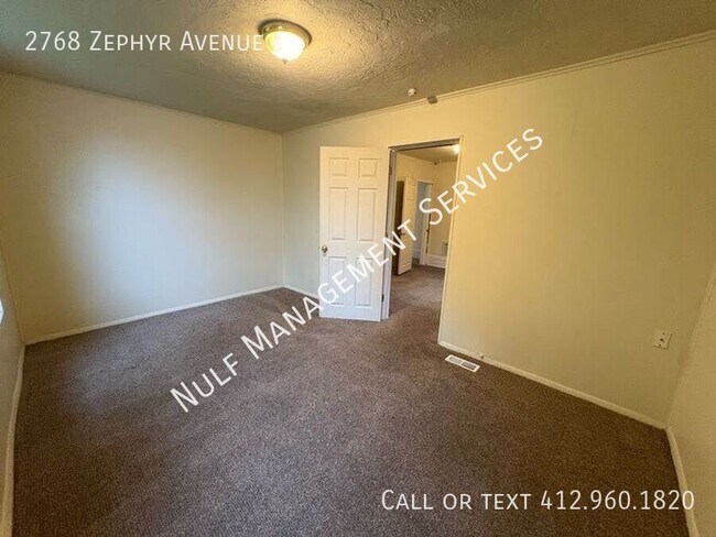 Foto del edificio - 2768 Zephyr Ave