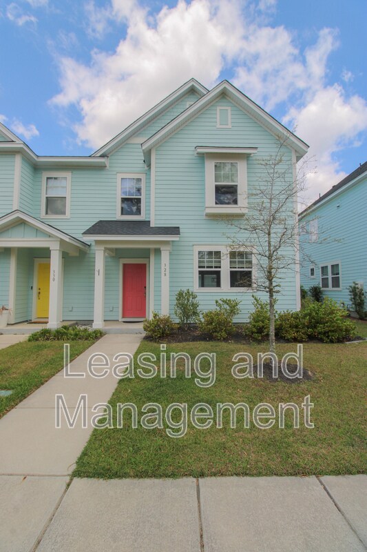 Building Photo - 328 Parish Farms Dr