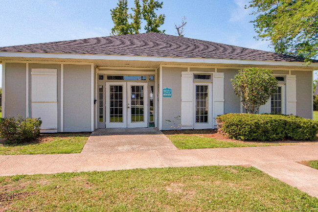 Leasing office - St. Charles Housing - Affordable Housing