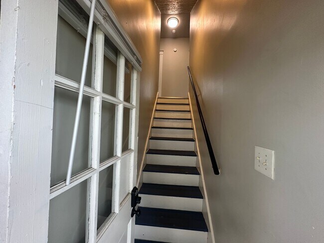 Foto del edificio - 1700 Bedford Ave
