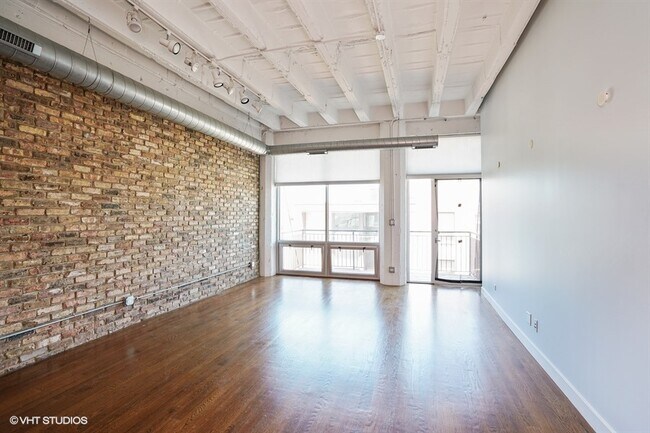 Foto del edificio - 1927 N Milwaukee Ave